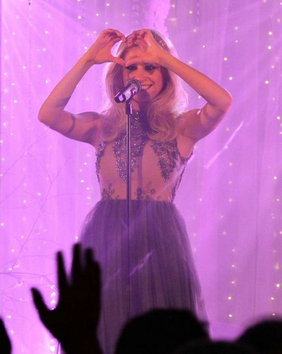 Pixie-Lott -Performs-Live